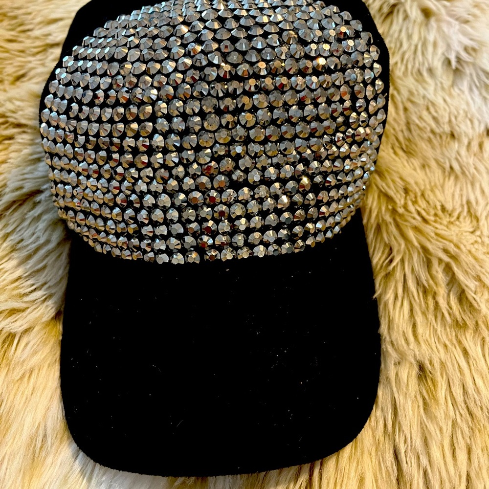 Rhinestone baseball cap - black and silver